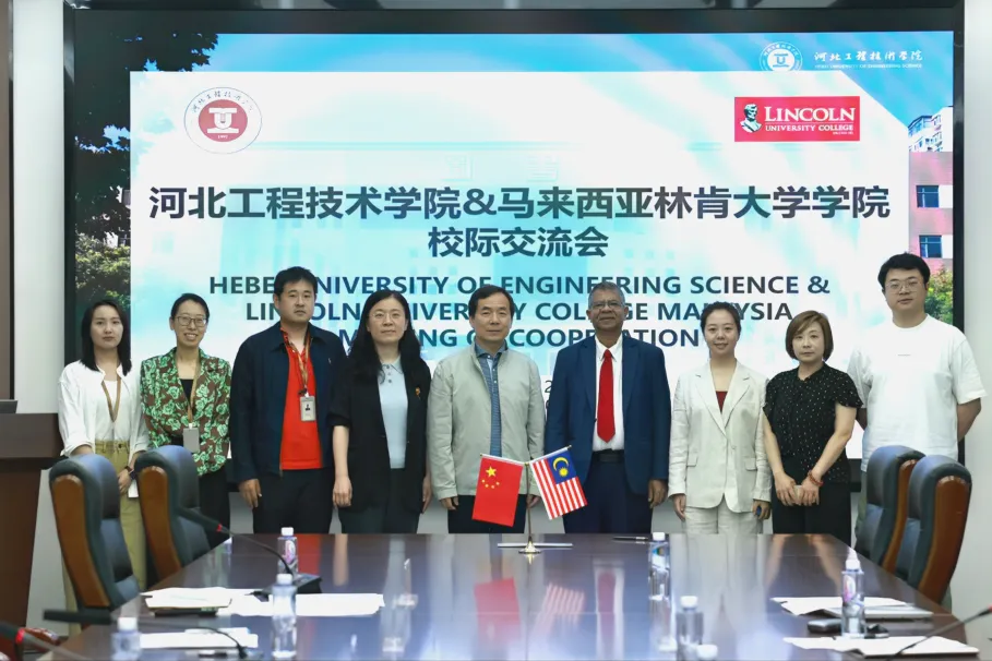 亚英与利物浦达成官方合作与马来西亚林
