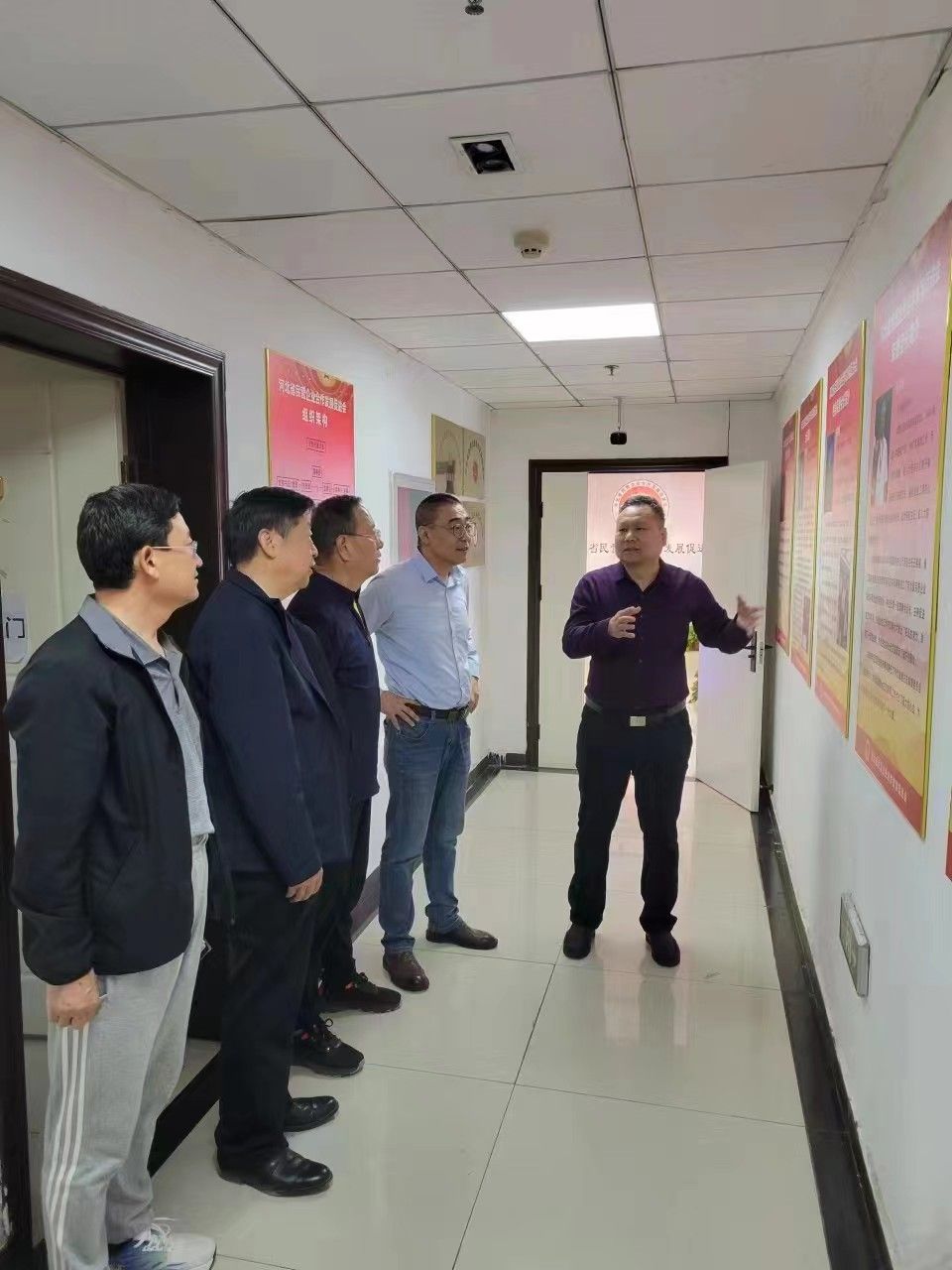 加强亚英与欧联杯达成官方合作与行业协