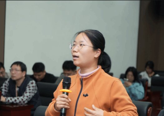 是当前面临的重要机遇与挑战